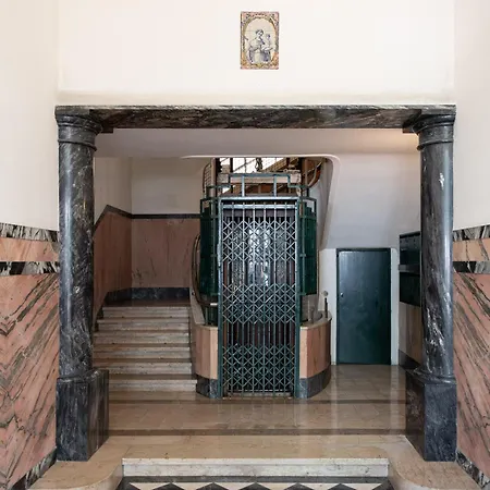 Lejlighed Luxury 4-bedroom In Prime *