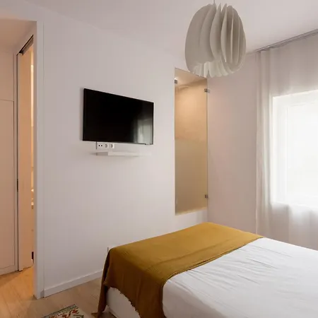 Luxury 4-bedroom In Prime * Lisboa