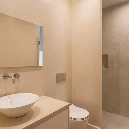 Luxury 4-bedroom In Prime Lisboa