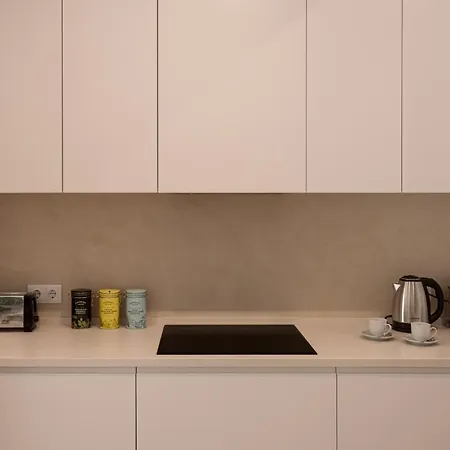 Luxury 4-bedroom In Prime Lisboa